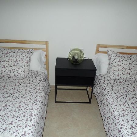 Apartamento Piscina Viena โรเซส ภายนอก รูปภาพ
