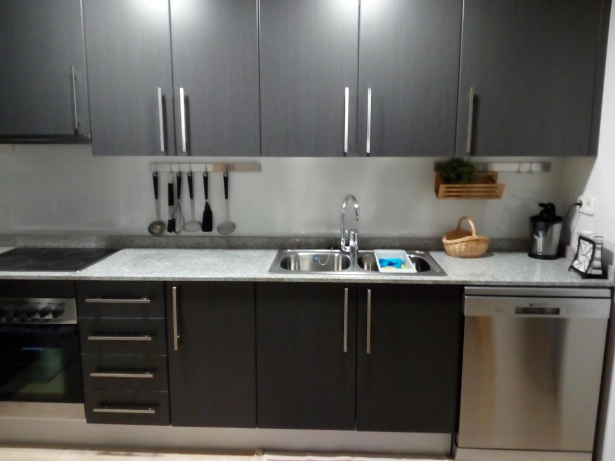 Apartamento Piscina Viena โรเซส ภายนอก รูปภาพ