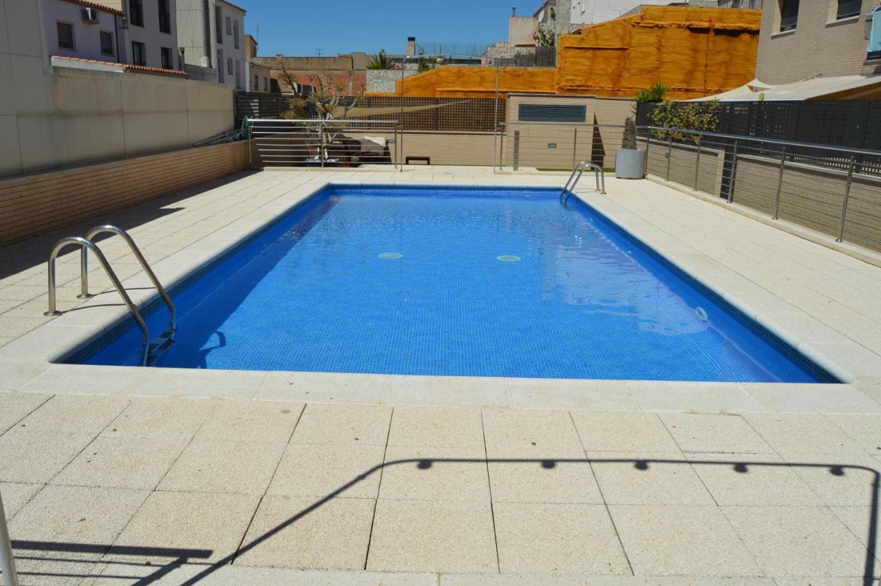 Apartamento Piscina Viena โรเซส ภายนอก รูปภาพ