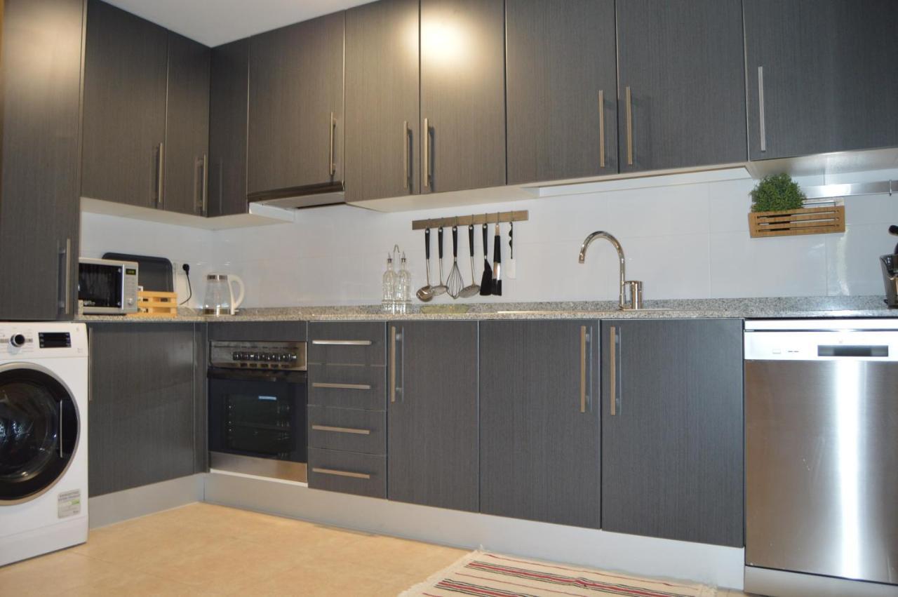 Apartamento Piscina Viena โรเซส ภายนอก รูปภาพ