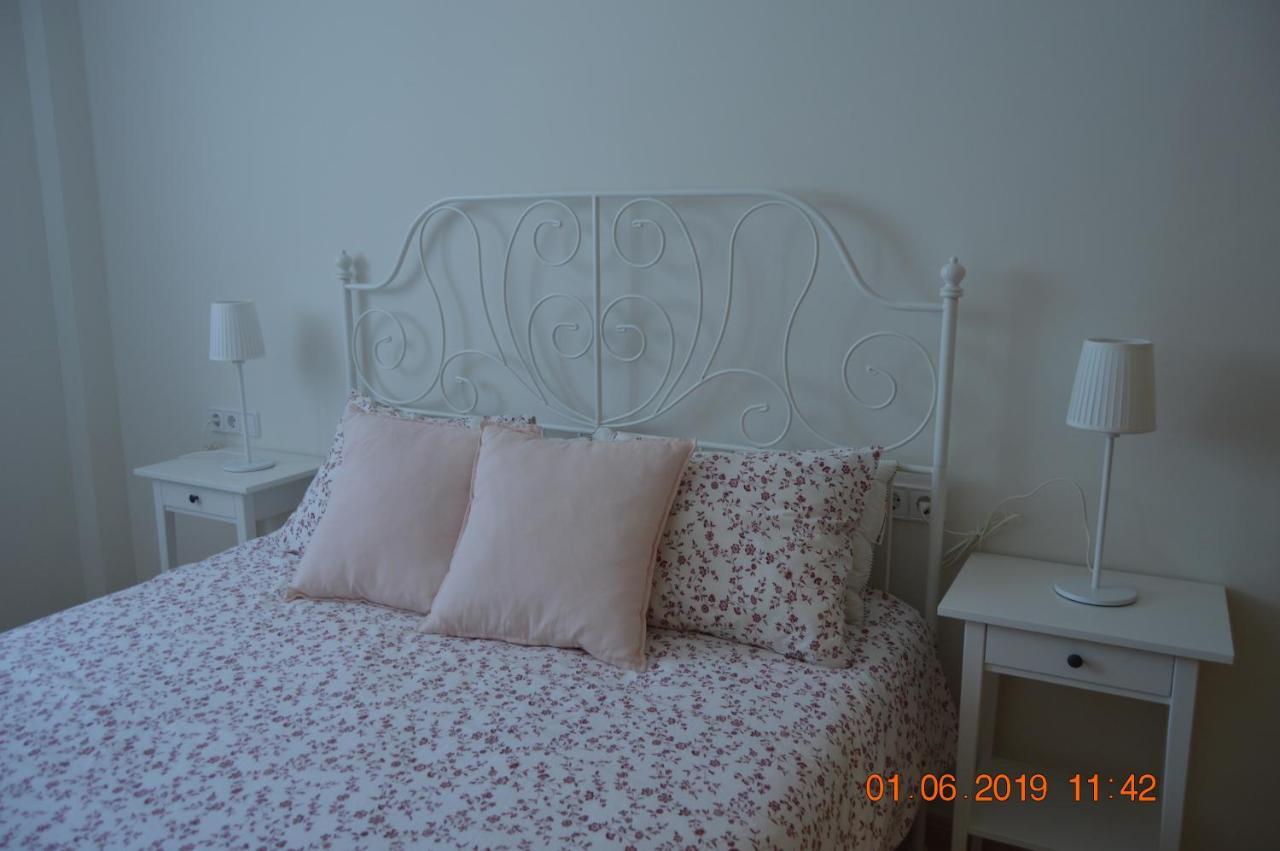 Apartamento Piscina Viena โรเซส ภายนอก รูปภาพ